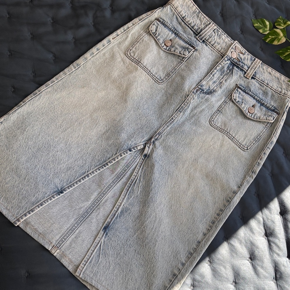 Free People | Women’s Light Wash Denim Midi Jean Skirt with Slit 28